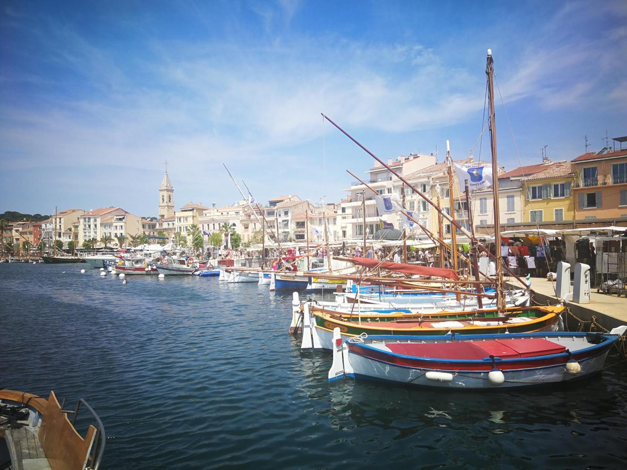 Sanary- La Vie Est Belle- Centre Ville 2 Minutes A Pied- Plage 5 Minutes Екстер'єр фото