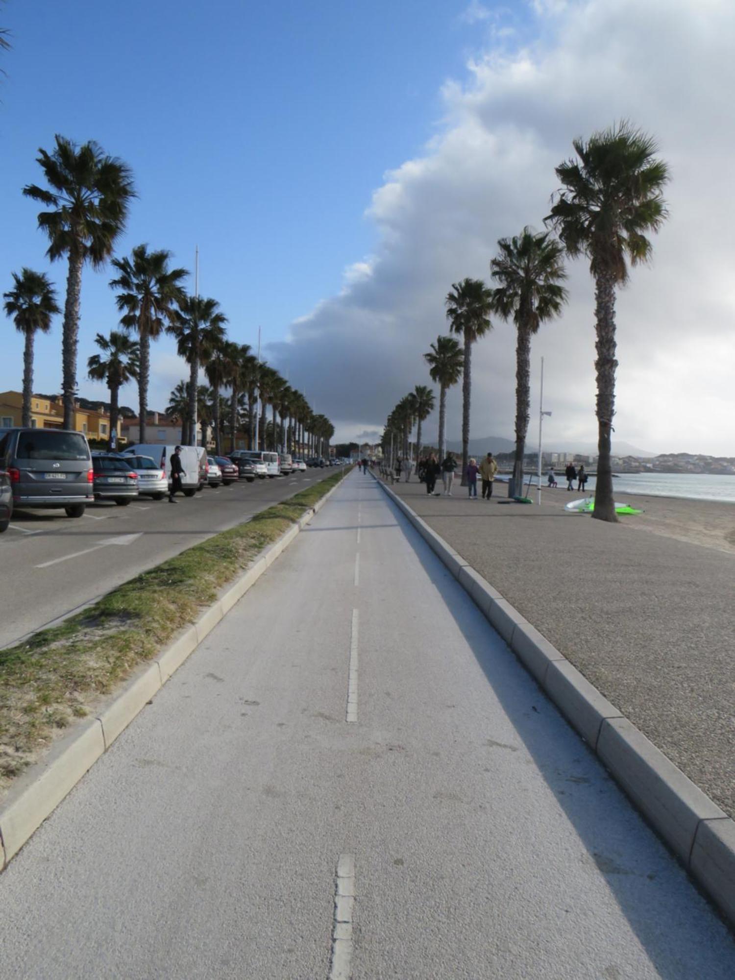 Sanary- La Vie Est Belle- Centre Ville 2 Minutes A Pied- Plage 5 Minutes Екстер'єр фото